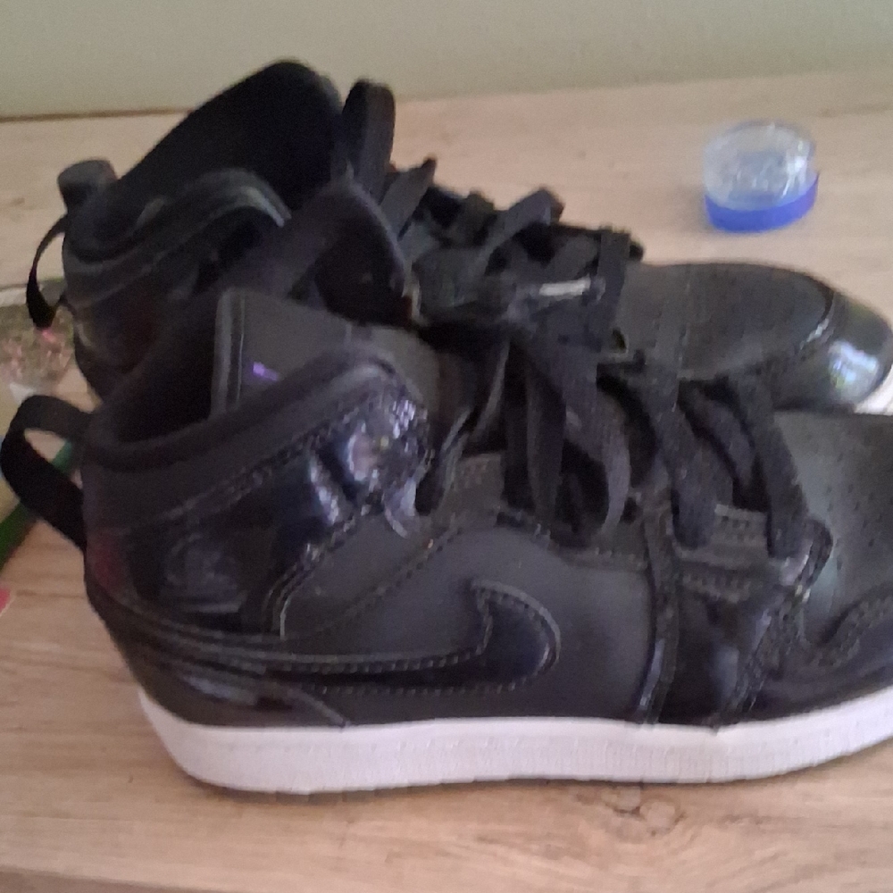 Nike Kids Black Sneakers